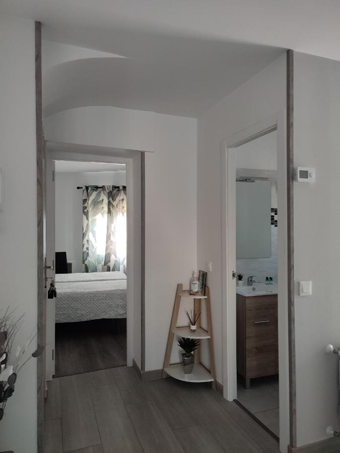Casa Luzon, Terraza-Solarium Con Ducha Y Salon Rustico Διαμέρισμα Villarejo de Salvanés Εξωτερικό φωτογραφία